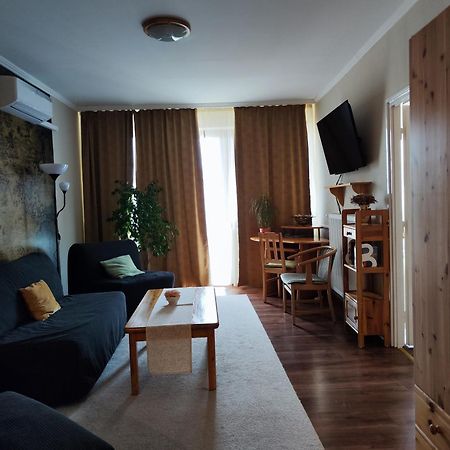 Ferienwohnung St. Benedek Apartmanlakas Mezőkövesd Exterior foto